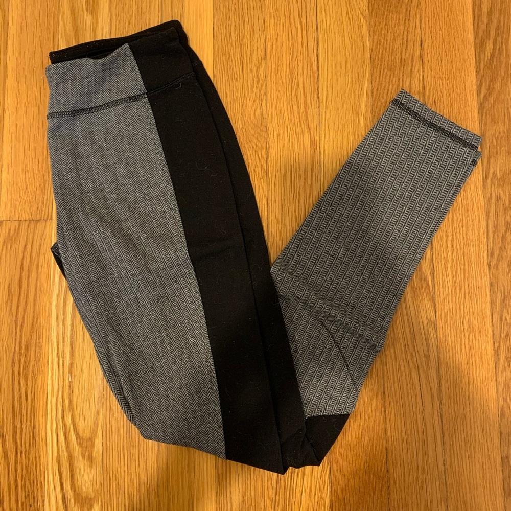 Ivivva Leggings